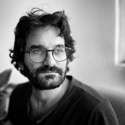 Portrait of Tom Hamburger